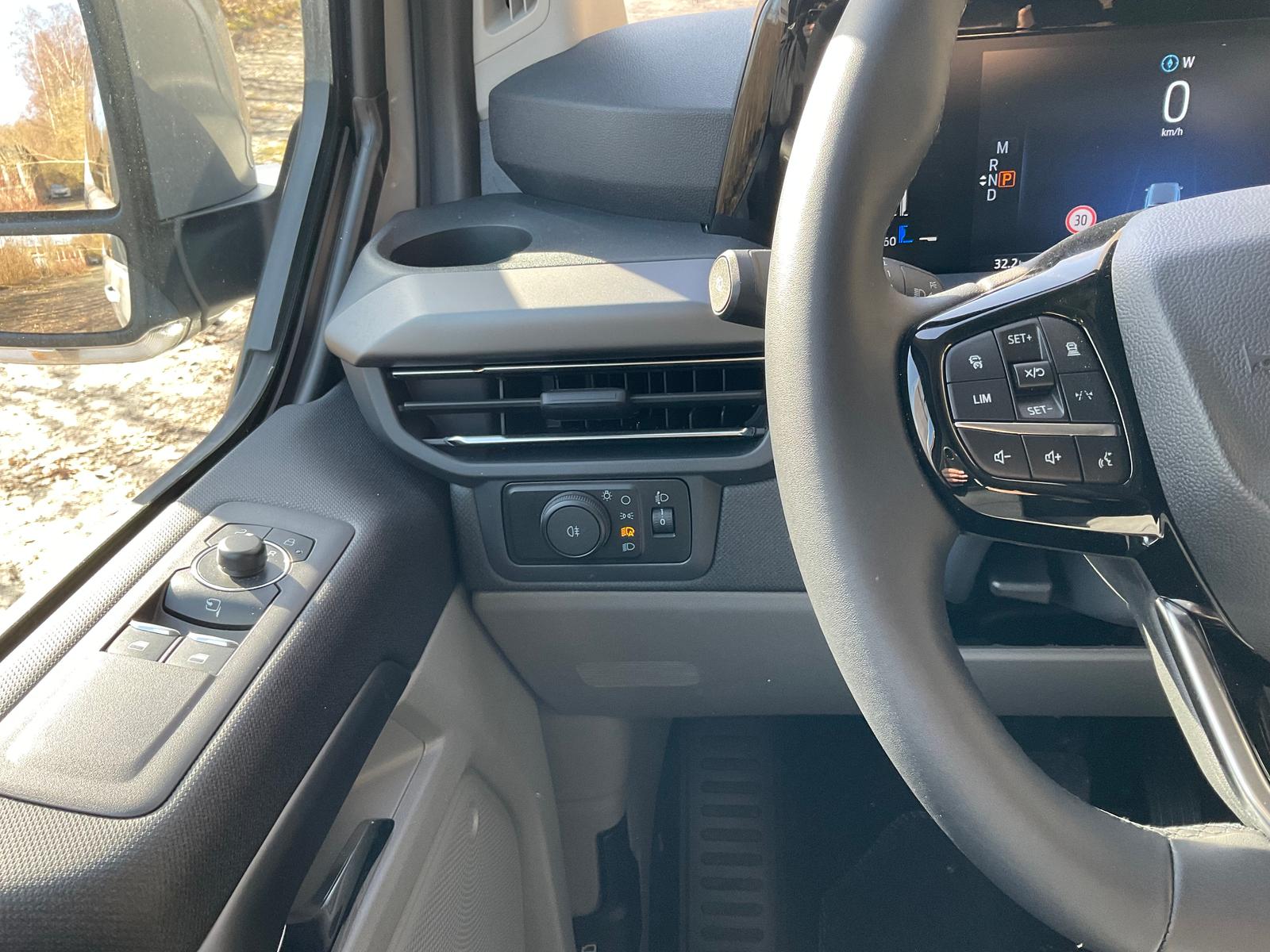 ca-wun-w-37688_22