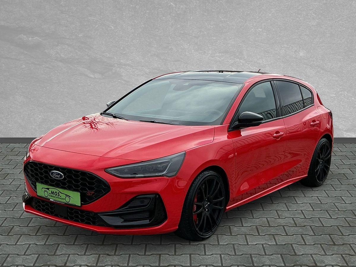Ford Focus ST X 2.3 EcoBoost+TEMPOMAT+WINTER-PAKET ST X 2.3 EcoBoost+TEMPOMAT+WINTER-PAKET