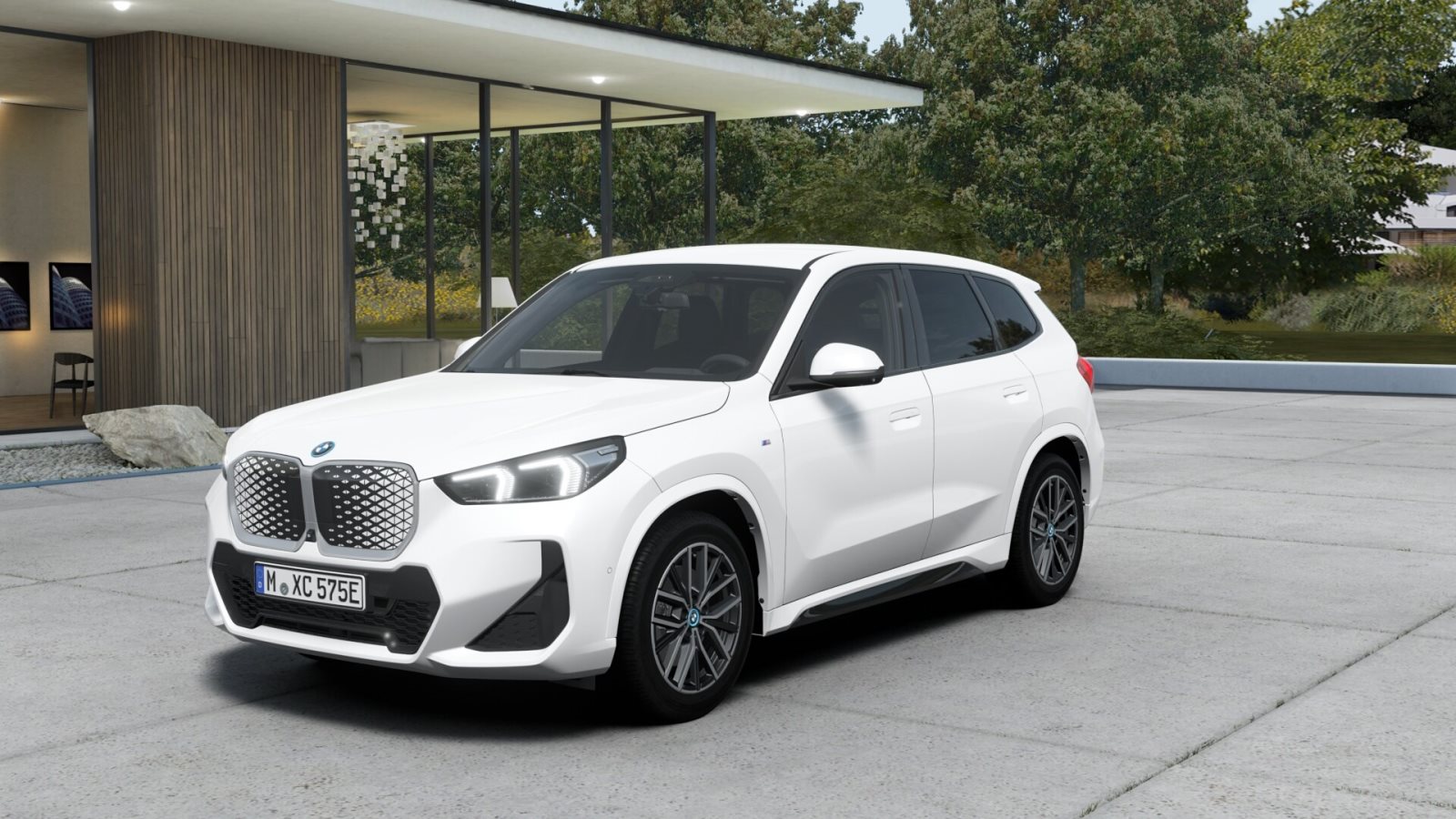 BMW iX1 xDrive30 M-Sport AHK Head-Up DrivAssProf. ParkAss+ H&K-Sound M-Sport AHK Head-Up DrivAssProf. ParkAss+ H&K-Sound