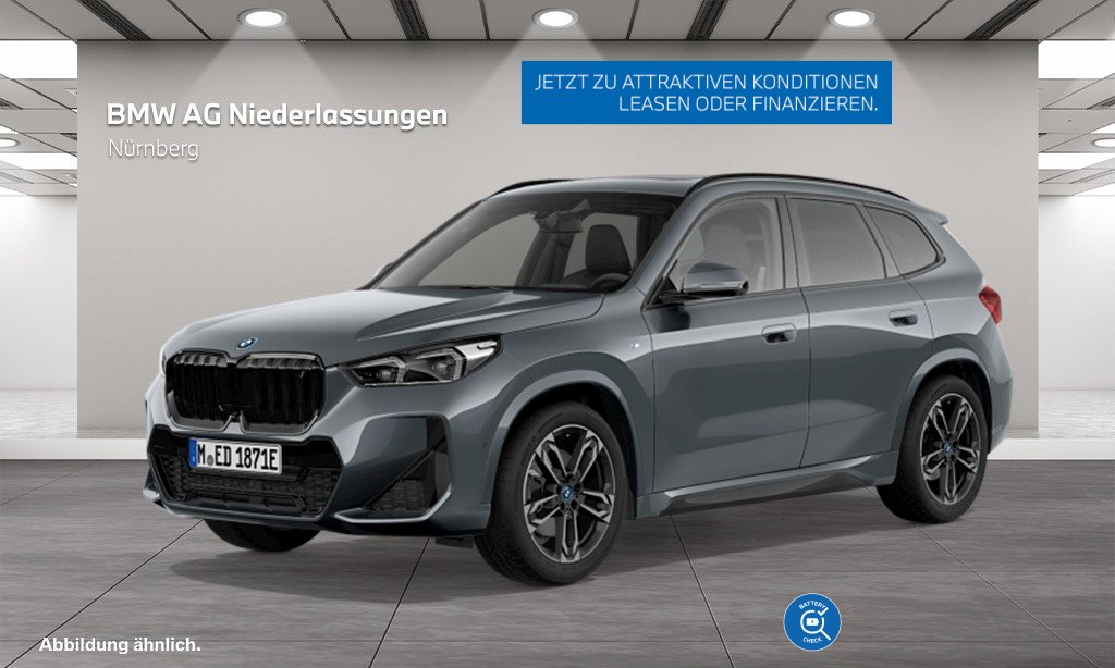 BMW iX1 xDrive30 *MSport*Panorama*Sportsitze*HUD *MSport*Panorama*Sportsitze*HUD