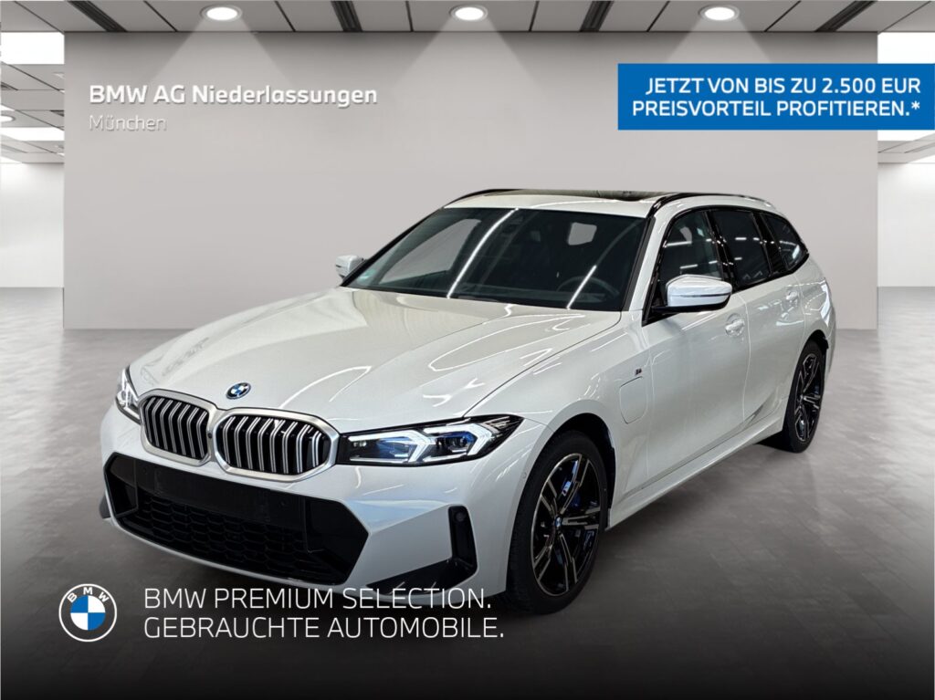 BMW 330e Touring M Sport AHK Harman/K Kamera LED M Sport AHK Harman/K Kamera LED